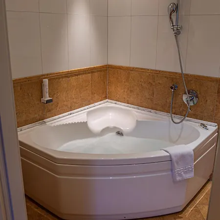 Hotel Heitzmann - & Rooftop Zell am See