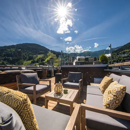 Hotel Heitzmann - & Rooftop 4*