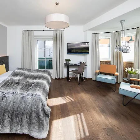 Heitzmann - & Rooftop ツェル アム ゼー